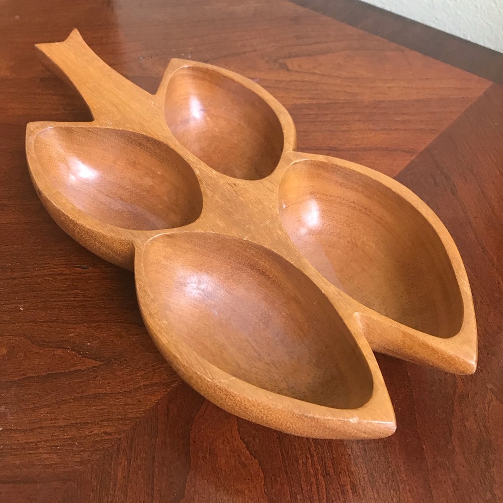 Solid wood divided but bowl